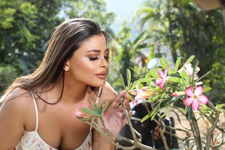 Xishmiya Brown – Behind The Visuals